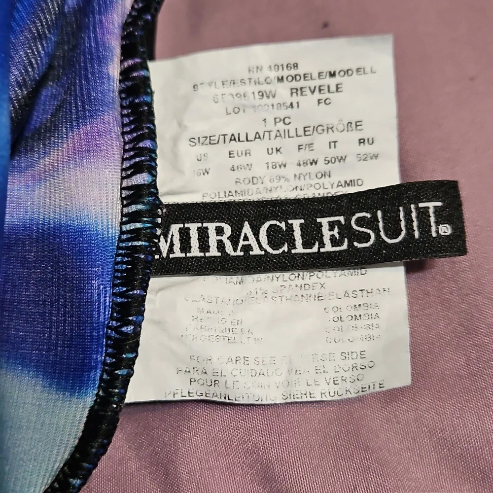 Miraclesuit swimsuit - Picture 3 of 4